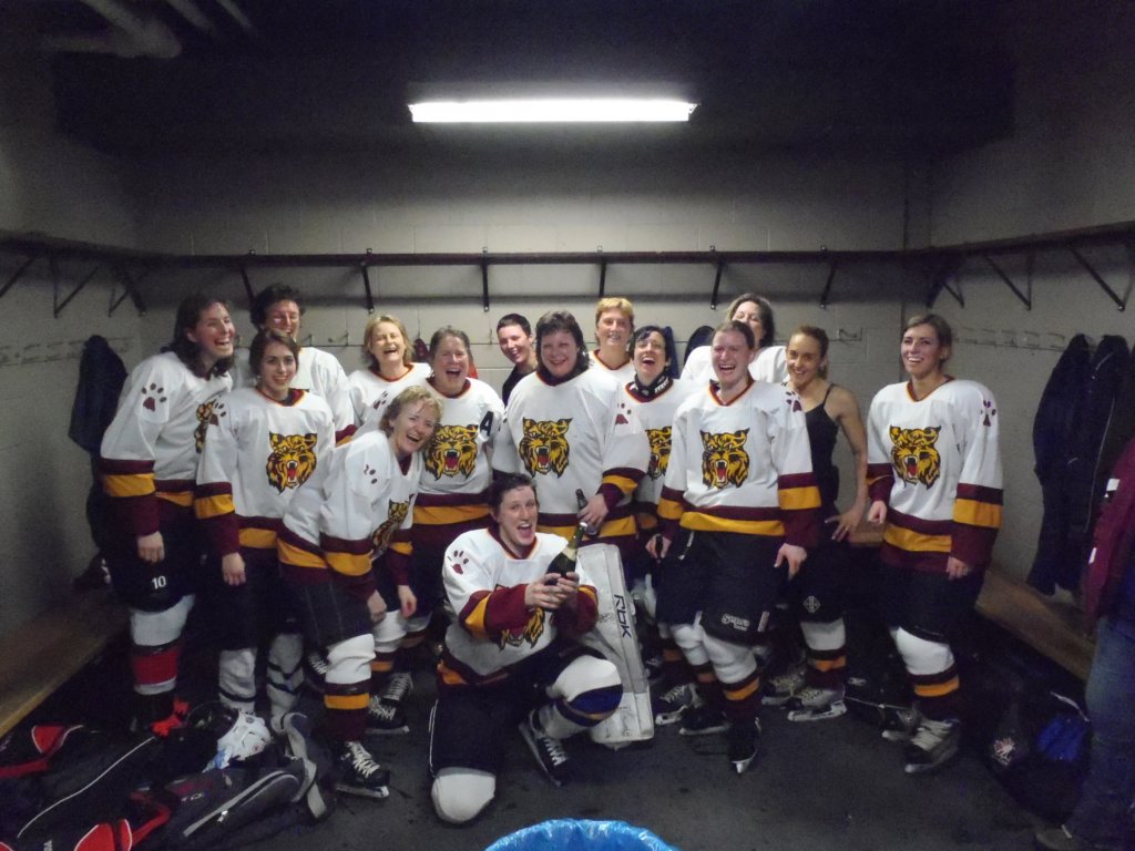 divisionwinnerburttscornerbobcats.jpg