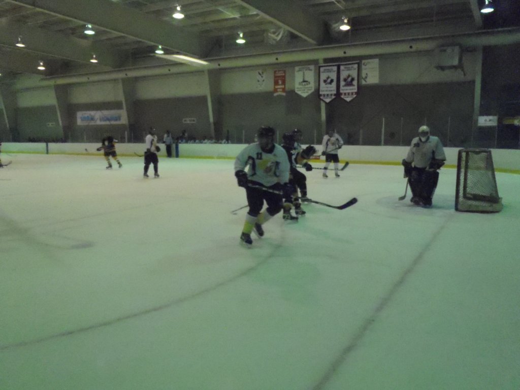 tignisholdtimersvshalifaxgamecocks6.jpg